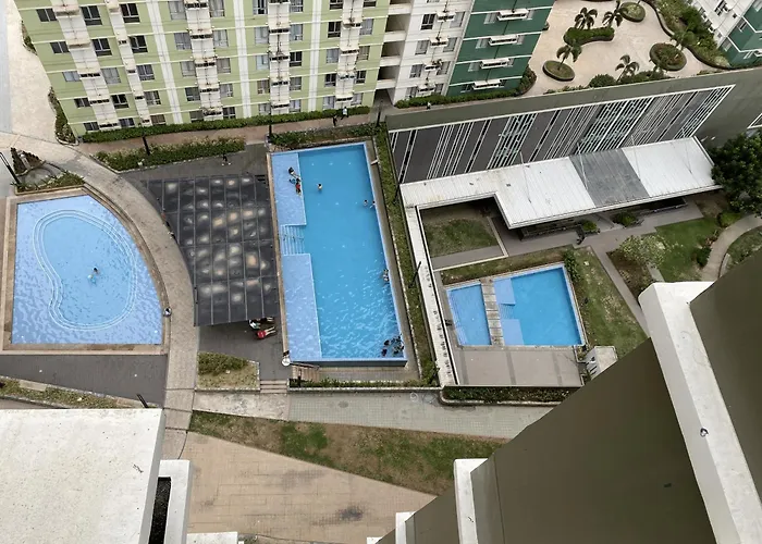 Avida Riala 1br Unit- It Park With Netflix Wifi Aparthotel
